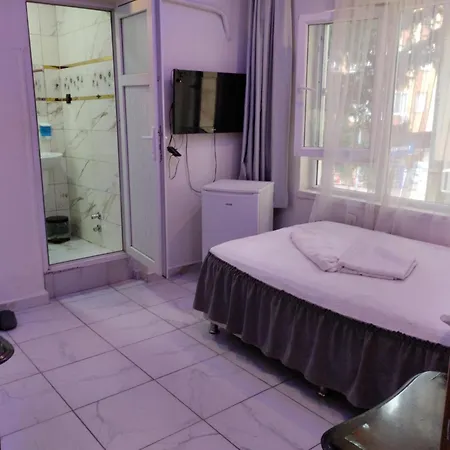 Atlas Hostal *
