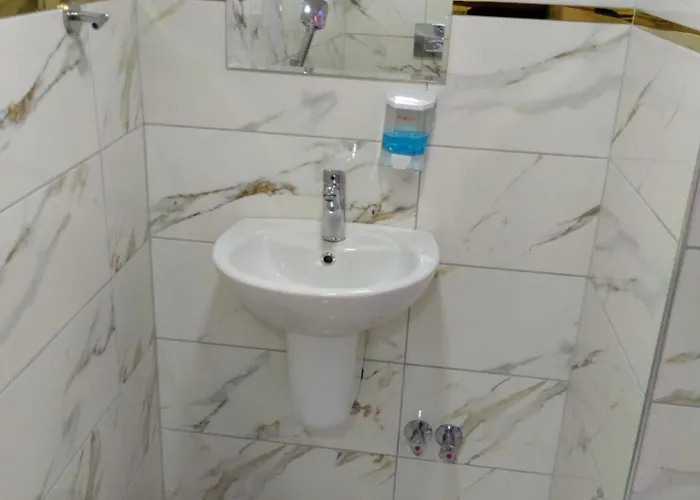 Atlas Hostel *