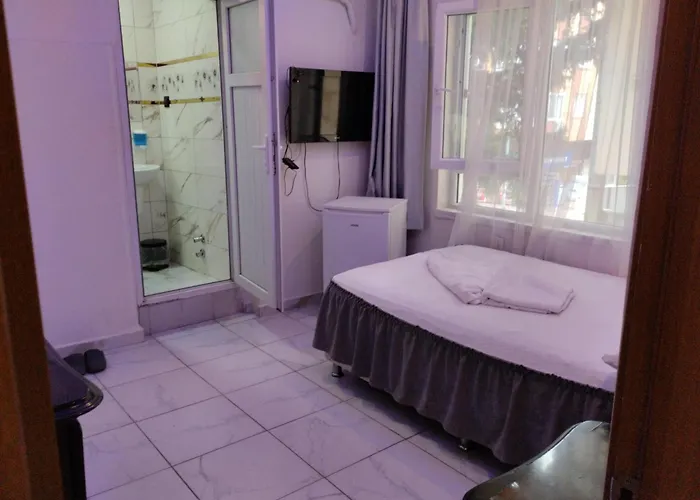 Atlas Hostel *